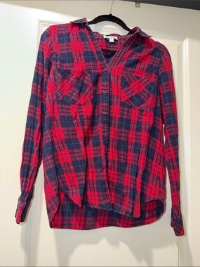 Skies Are Blue Red & Navy Plaid Button-Down Shirt
